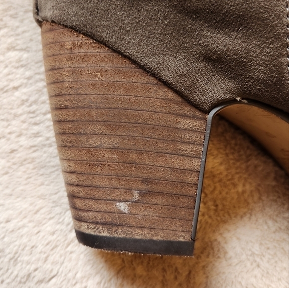 Crown Vintage Suede Ankle Boots - Picture 9 of 10